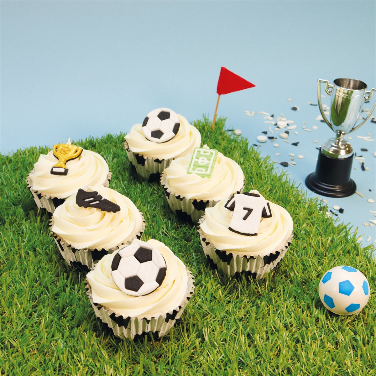 Adornos Comestibles para Cupcakes, Fútbol, Pk/6<br>