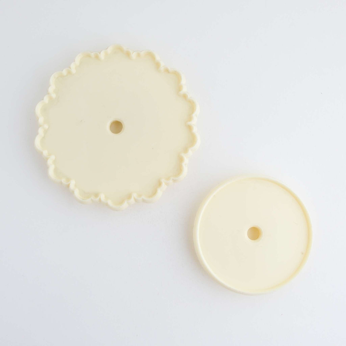 Medium Disc / Doily Frill Cutters Set Of 2