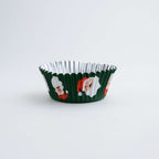 Weihnachtliche folienbeschichtete Cupcake-Förmchen - Weihnachtsmann (30 Stück)