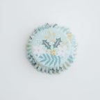 Navidad Cápsulas para Cupcakes forradas de Aluminio - Motivos Florales Festivos (Set de 30)