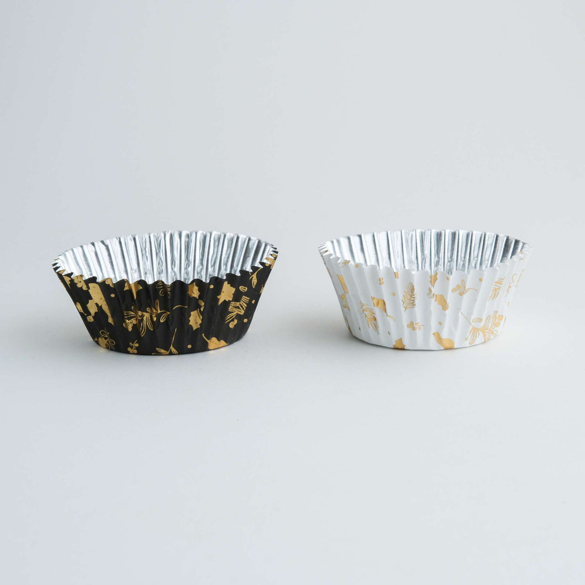 Kerst Cupcake Vormpjes met Folievoering - Winterbessen (30 stuks)