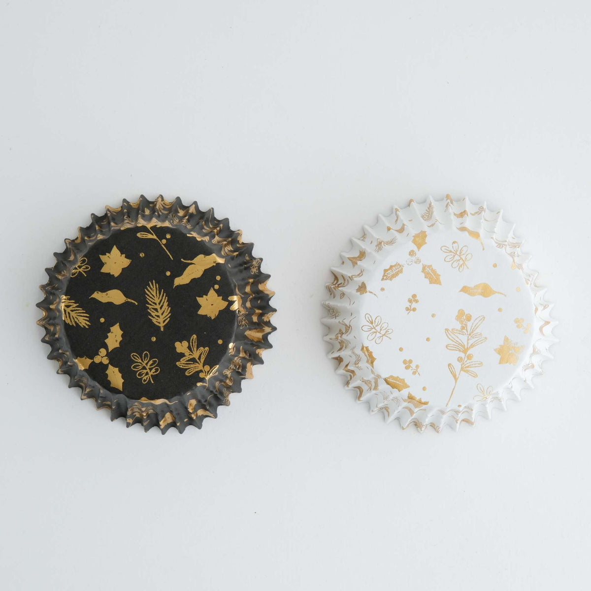 Kerst Cupcake Vormpjes met Folievoering - Winterbessen (30 stuks)