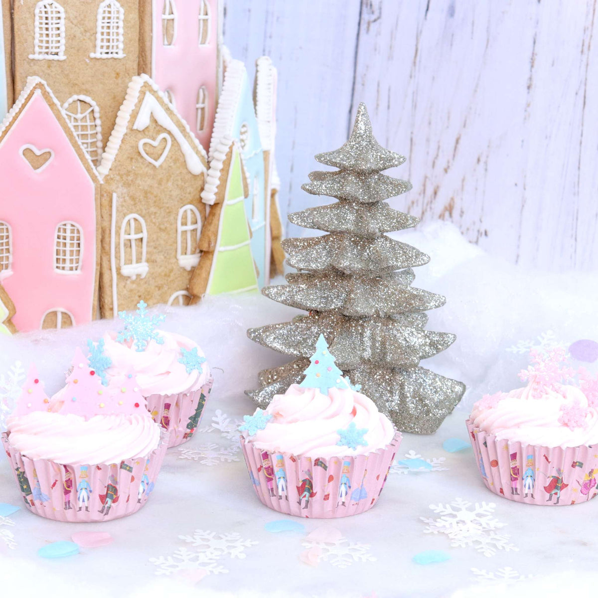 Kerst Cupcake Vormpjes met Folievoering - Notenkraker (30 stuks)