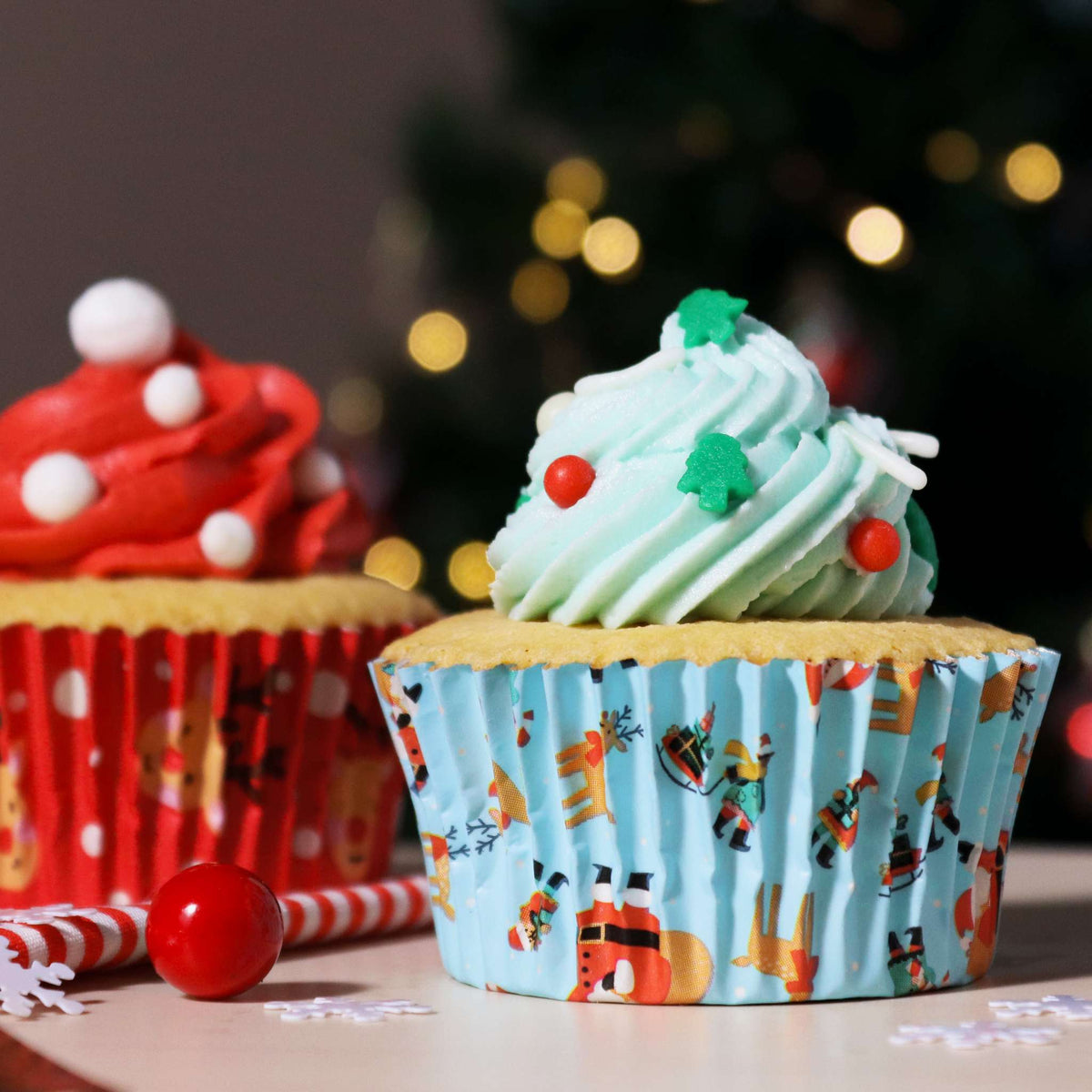 Noël Caissettes à cupcakes en Aluminium - Père Noël & Rudolph (60 pièces)