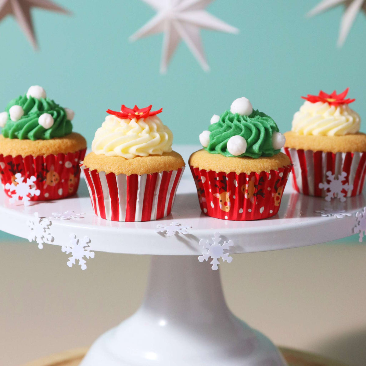 Weihnachtliche folienbeschichtete Cupcake-Förmchen, Rudolph - Mini-Größe (60 Stück)