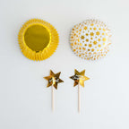 Navidad Set de 24 Cápsulas para Cupcakes y Toppers - Estrellas Doradas