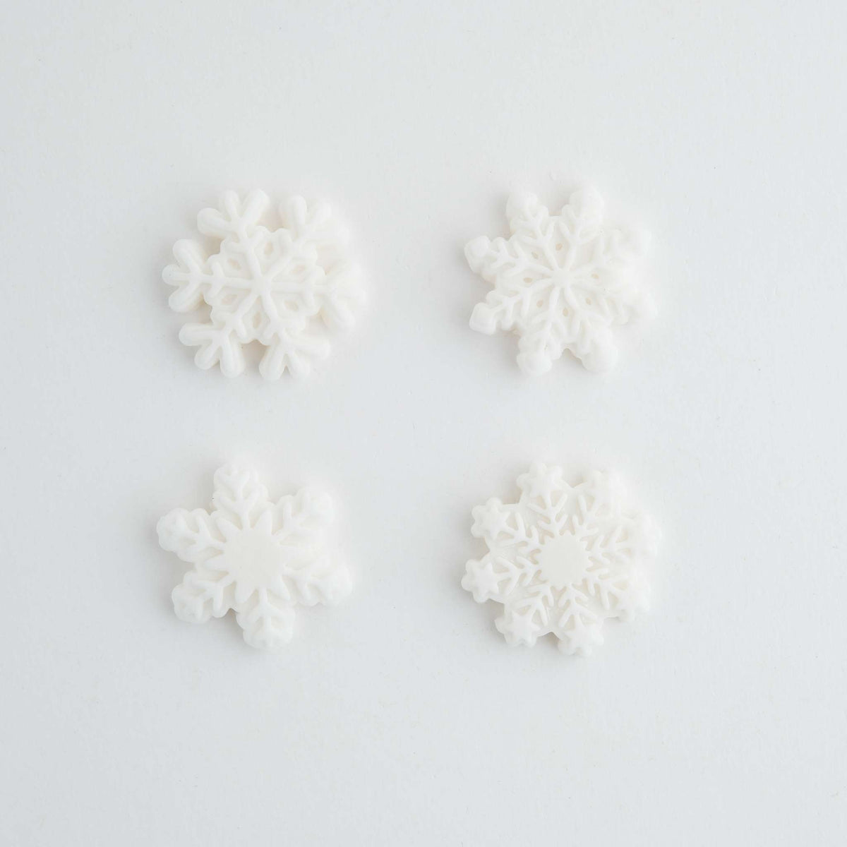 Let It Snow Edible Cupcake Decorations Pk/12  (36.1g / 1.27oz)