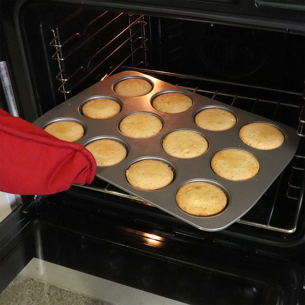 12 Cup Non-Stick Mini Fluted Ring Pan