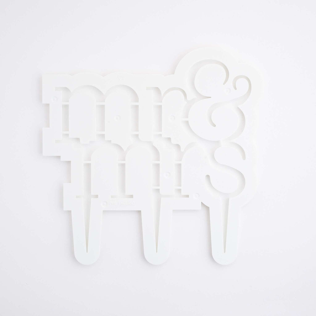 Modern Mr & Mrs Cake Topper Cutter