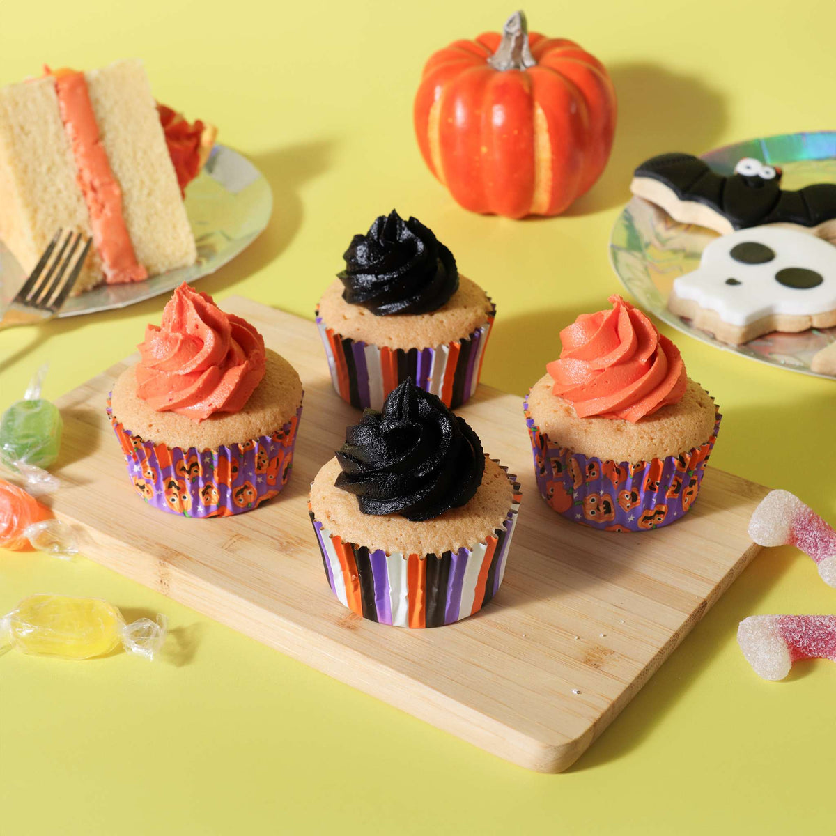 Halloween Cápsulas para Cupcakes forradas de Aluminio - Fiesta de Calabazas (Set de 60)