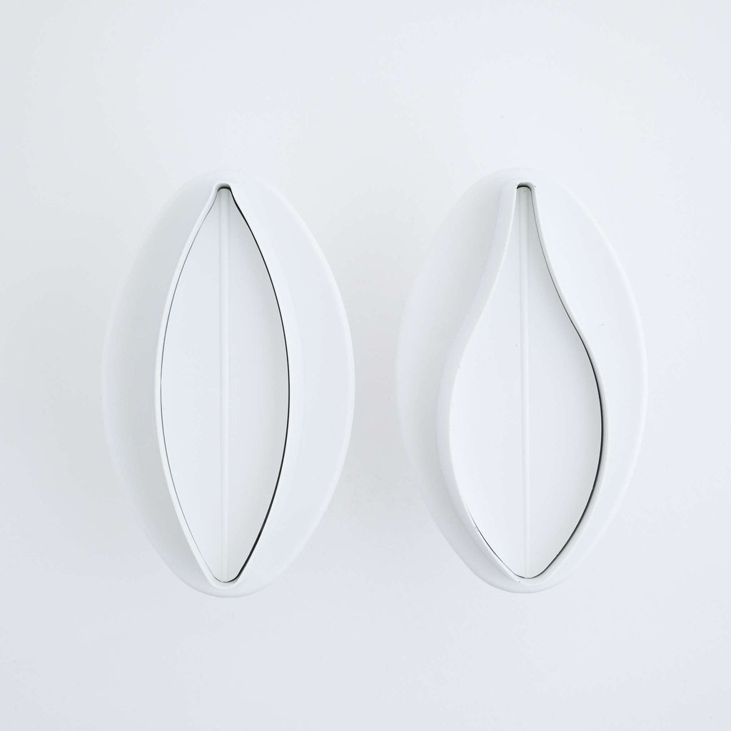 Large Veined Lily Plunger Fondant Cutters Set Of 2