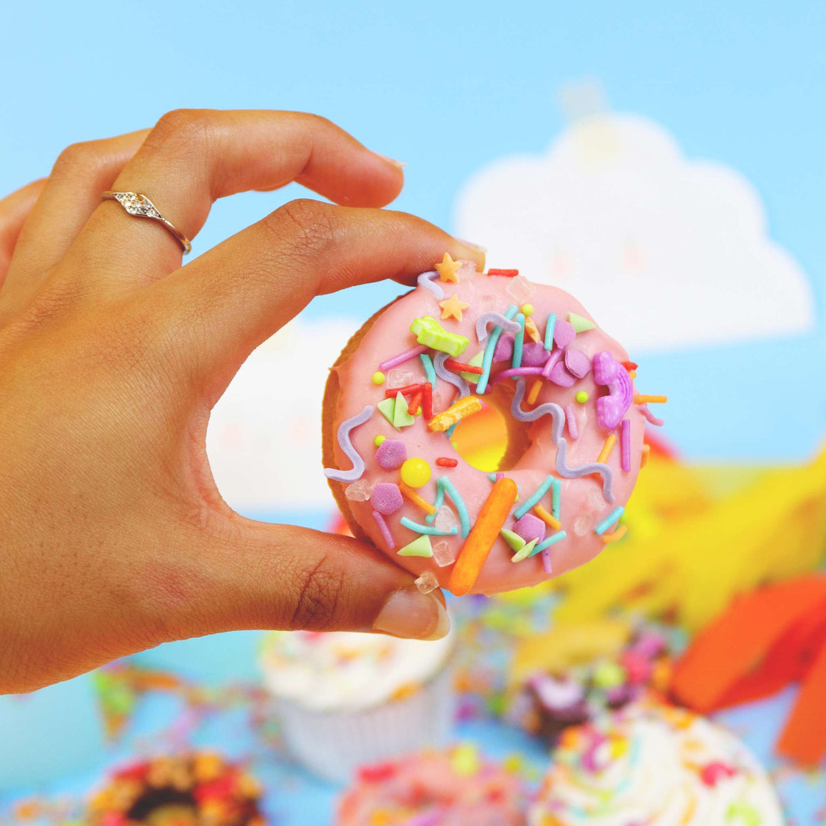 Out the Box Sprinkles en Sucre - Arc-en-Ciel 60g