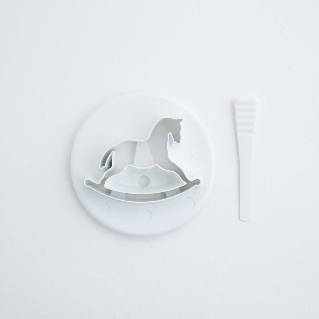 Plastik-Ausstecher - Kleines Schaukelpferd (30mm / 1.2")