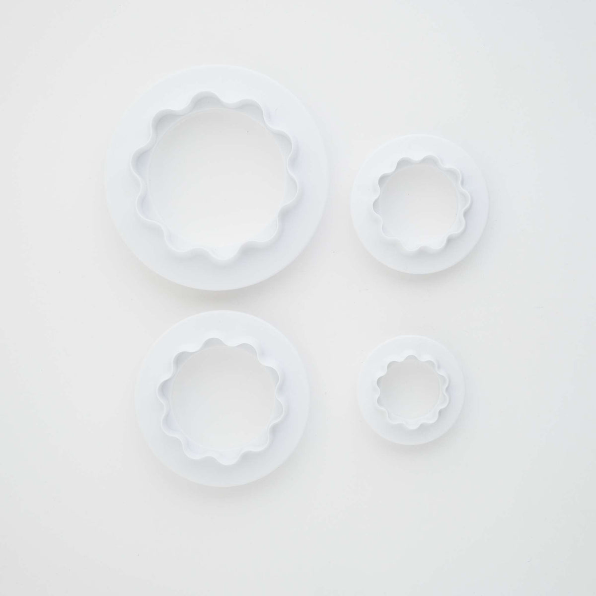 Round And Wavy Fondant Cutters Set Of 4