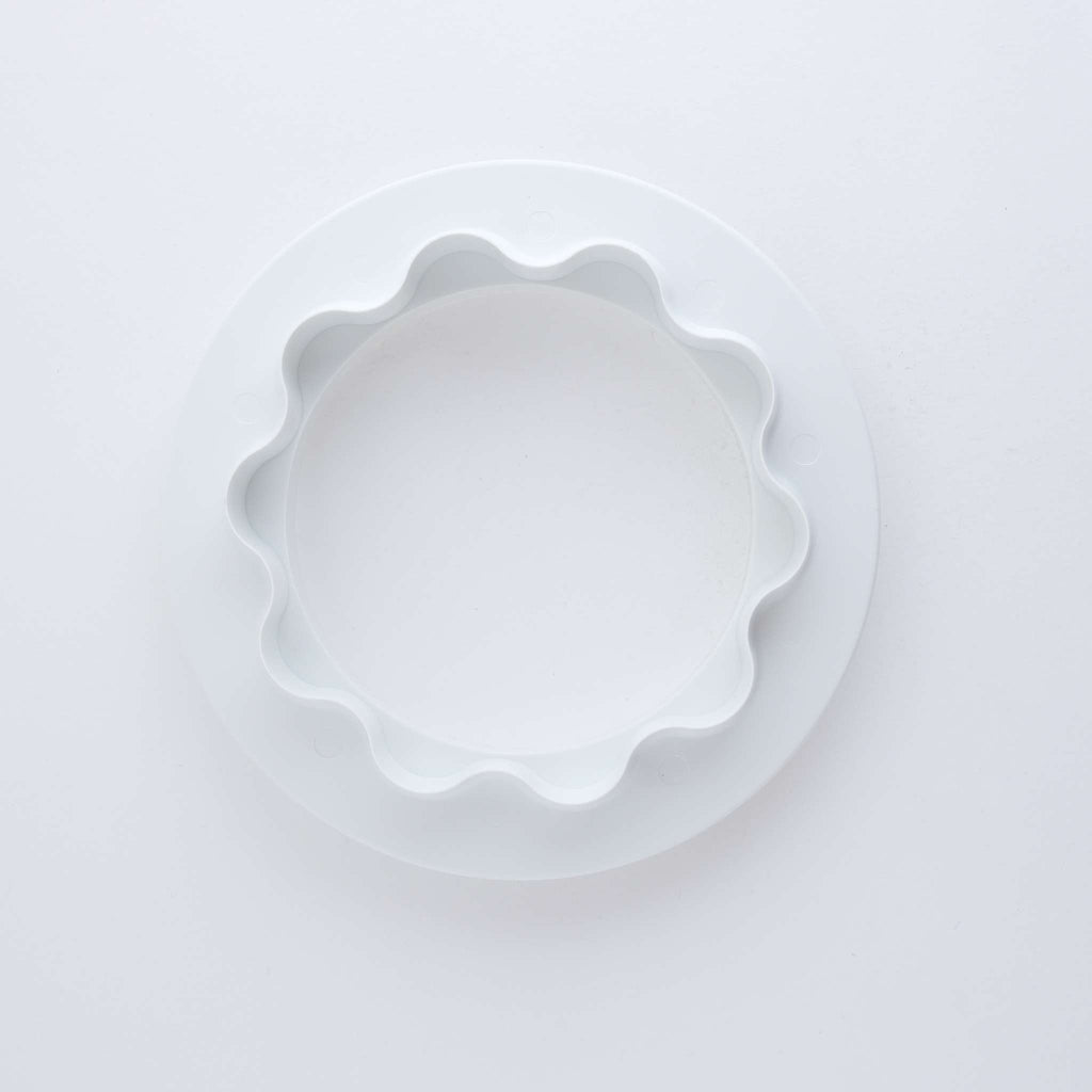 XXX Large Round And Wavy Fondant Cutter