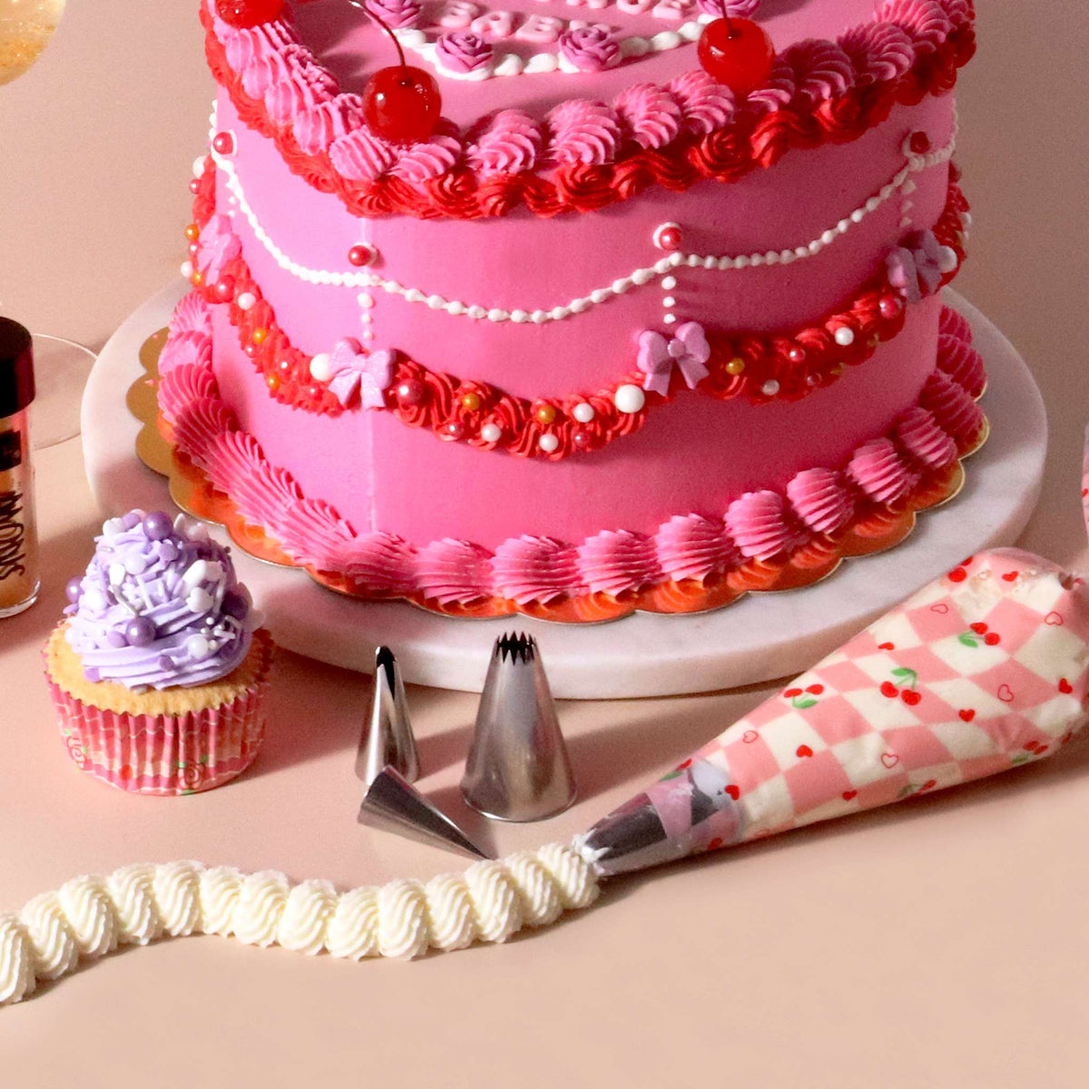 Cherry Checkerboard Disposable Piping Bags Pk/12 (30cm / 12in)
